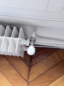 plombierartisan plombier

dépannage plomberie

plombier urgence

plombier pas cher

entreprise de plomberie

service plomberie

🛠 Spécifiques aux interventions
débouchage évier

fuite d’eau

remplacement robinet

chasse d’eau qui fuit

ballon d’eau chaude

chauffe-eau en panne

canalisation bouchée

radiateur froid

robinet thermostatique

installation sanitaire

📍 Localisation (à adapter à ta zone)
plombier Paris 19

plombier Porte de Pantin

plombier urgence 75019

plombier La Villette

plombier Île-de-France

plombier près de chez moi

⏱ Urgence et disponibilité
plombier 24h/24

plombier en urgence

intervention rapide

dépannage express

plombier dimanche

